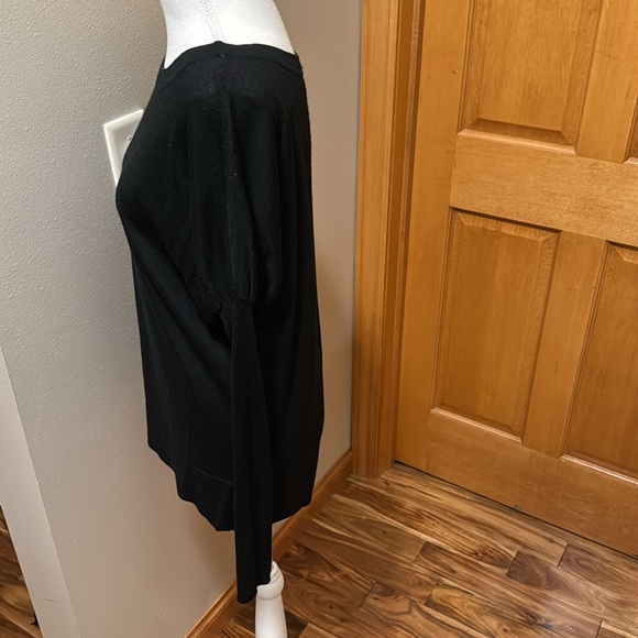 The Limited Black Dohlman Sweater - Picture 4 of 5